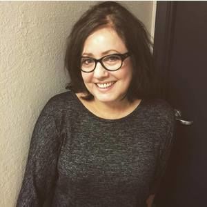 Meet your Posher, Debra